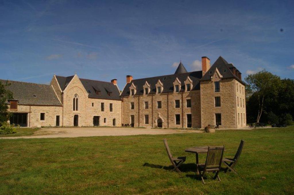 Manoir De Kergrec'H Hotel Plougrescant Exterior foto